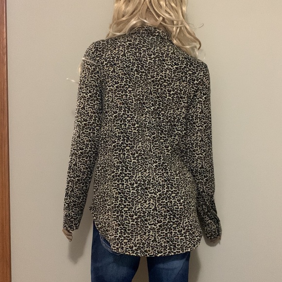 Women Daytrip shirt - Picture 8 of 8